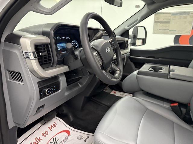 new 2025 Ford F-250 car, priced at $51,380