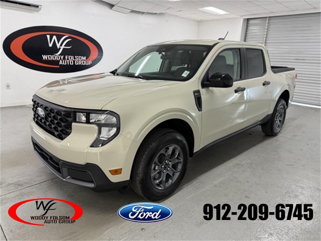 new 2025 Ford Maverick car, priced at $35,025