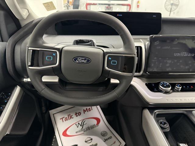 new 2025 Ford Expedition car, priced at $70,000
