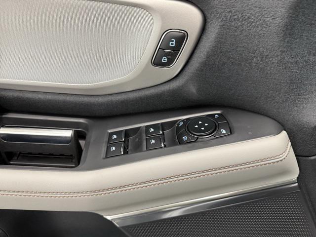 new 2025 Ford Expedition car, priced at $70,000