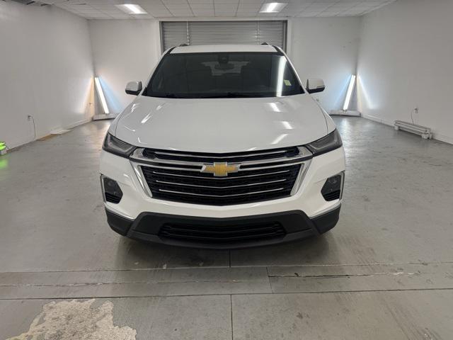 used 2022 Chevrolet Traverse car, priced at $27,496