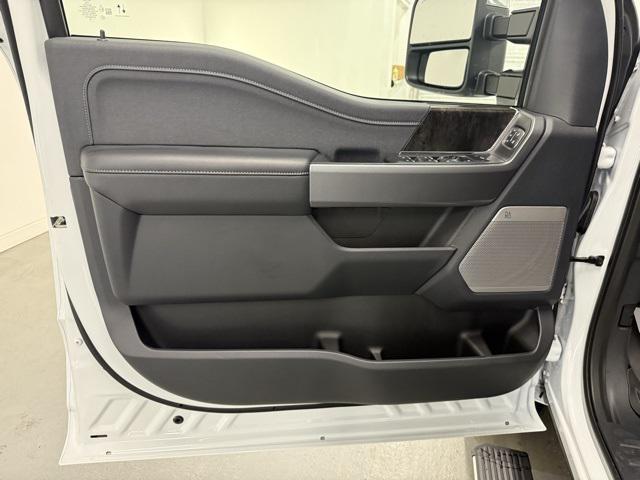 new 2025 Ford F-250 car, priced at $89,085