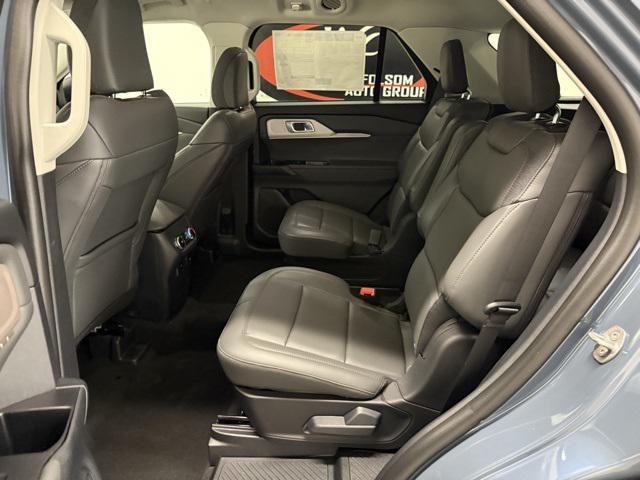 new 2025 Ford Explorer car, priced at $45,275