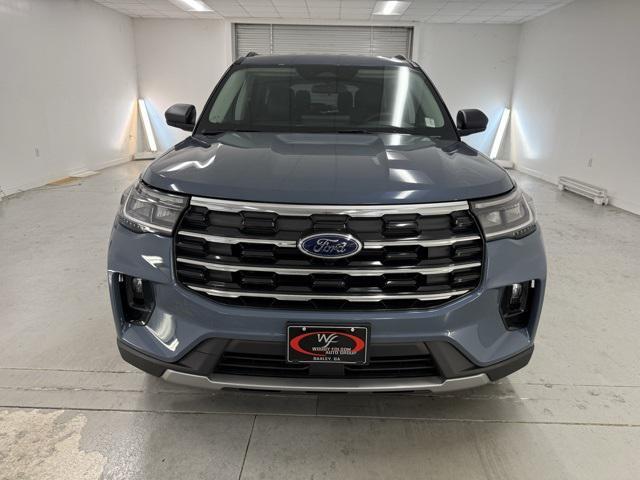 new 2025 Ford Explorer car, priced at $45,275