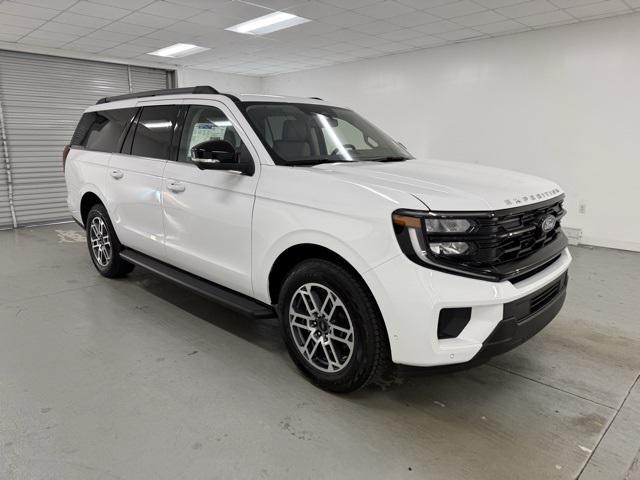 new 2025 Ford Expedition Max car, priced at $76,040