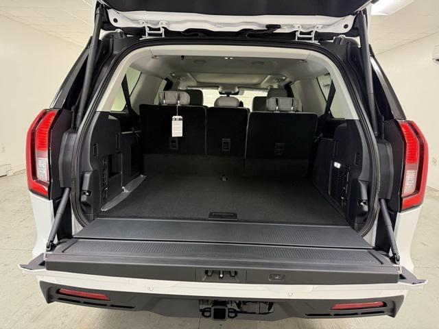 new 2025 Ford Expedition Max car, priced at $76,040
