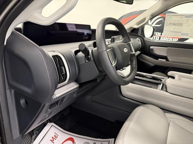 new 2025 Ford Expedition Max car, priced at $73,625