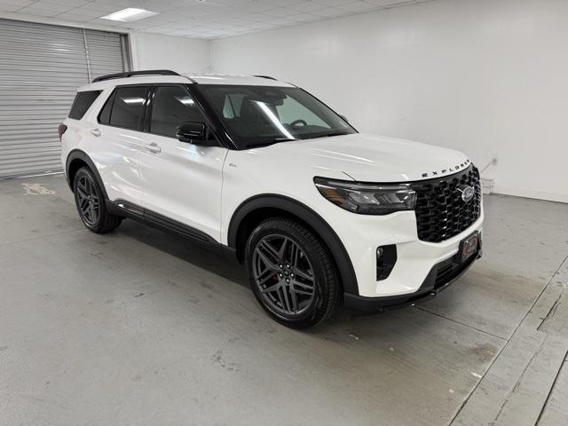 new 2025 Ford Explorer car, priced at $49,330