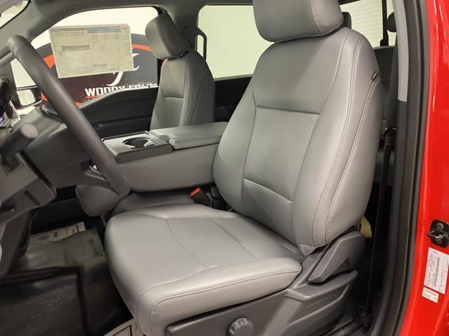 new 2025 Ford F-450 car, priced at $76,675