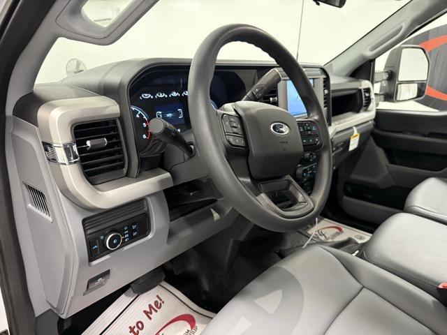 new 2025 Ford F-350 car