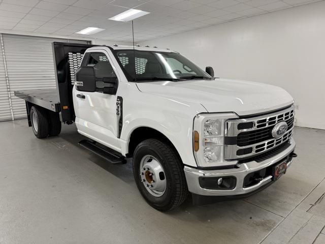 new 2025 Ford F-350 car