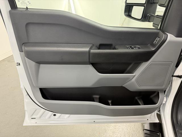 new 2025 Ford F-350 car