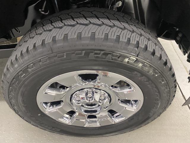 new 2025 Ford F-250 car, priced at $88,090