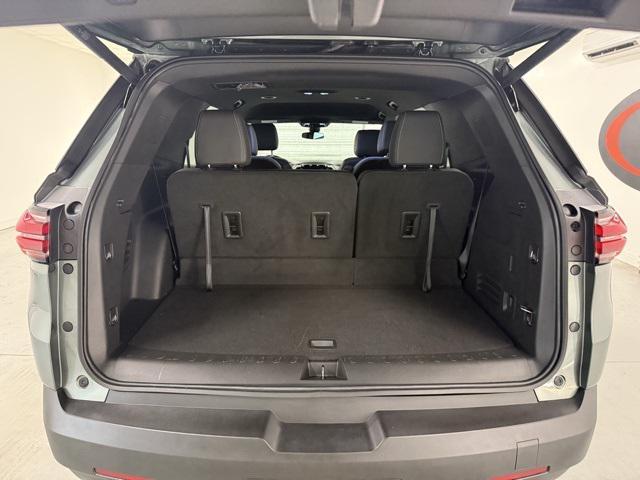 used 2023 Chevrolet Traverse car, priced at $33,894