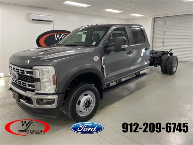 new 2025 Ford F-450 car, priced at $76,675