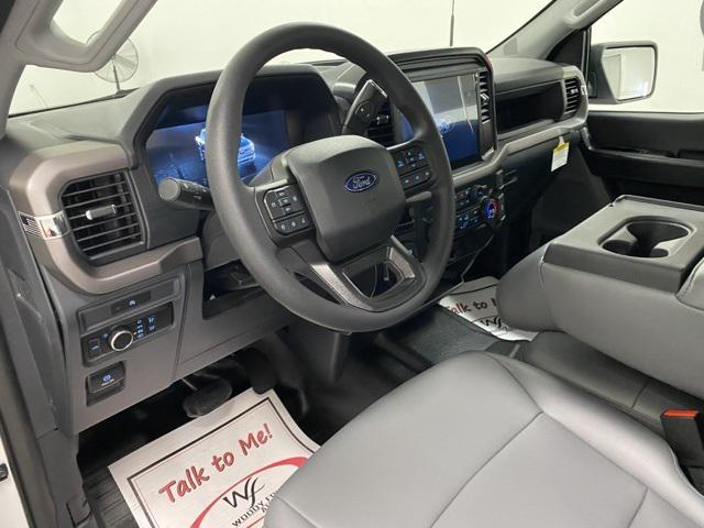 new 2025 Ford F-150 car, priced at $40,989
