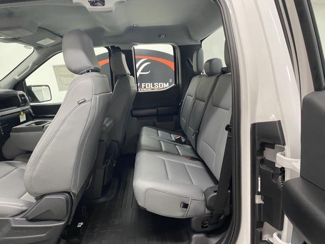 new 2025 Ford F-150 car, priced at $40,989