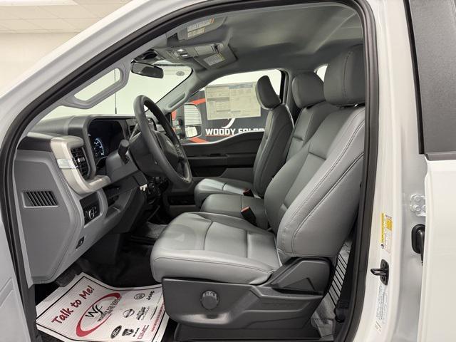 new 2025 Ford F-250 car, priced at $54,970