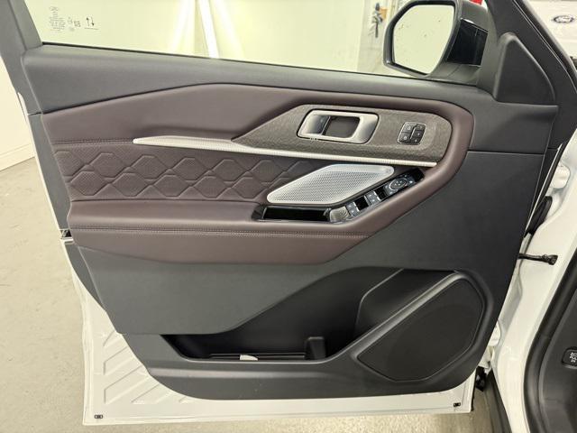 new 2025 Ford Explorer car, priced at $65,790