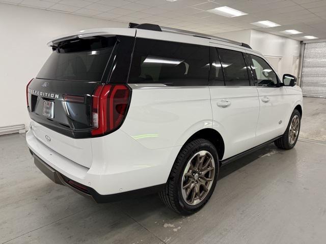 new 2025 Ford Expedition car, priced at $86,755