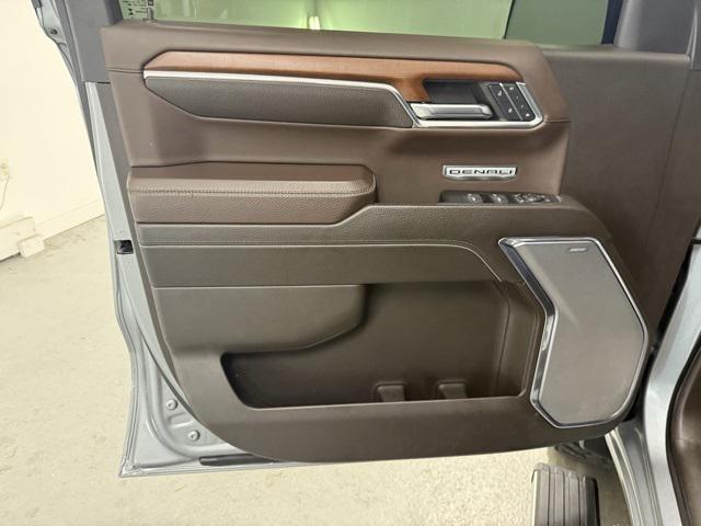 used 2023 GMC Sierra 1500 car, priced at $52,204