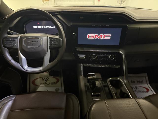 used 2023 GMC Sierra 1500 car, priced at $52,204