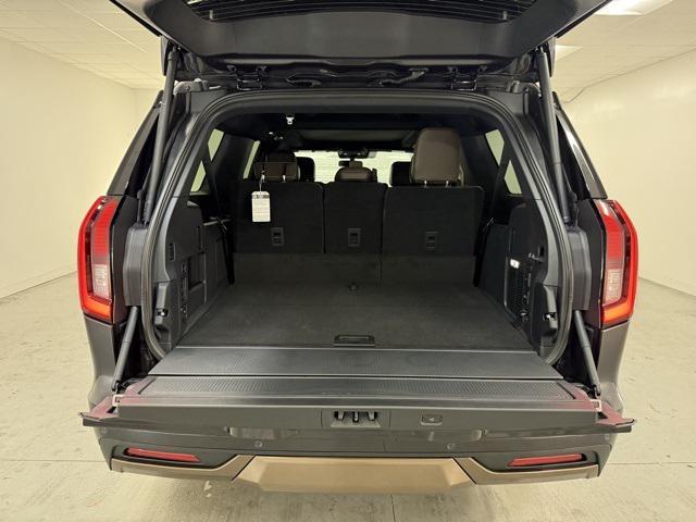 new 2025 Ford Expedition Max car, priced at $90,250