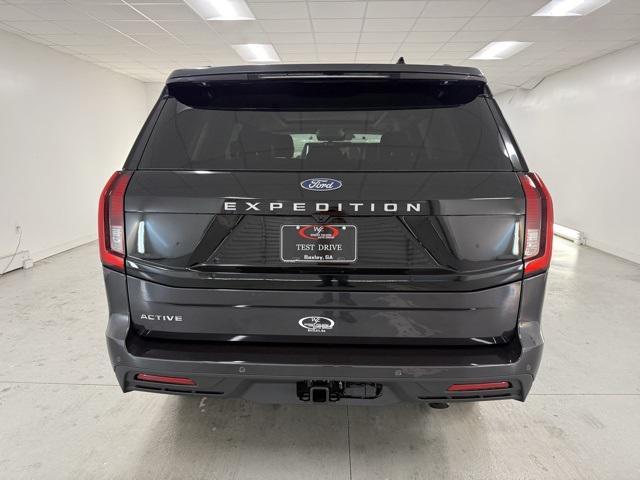 new 2025 Ford Expedition car, priced at $70,495