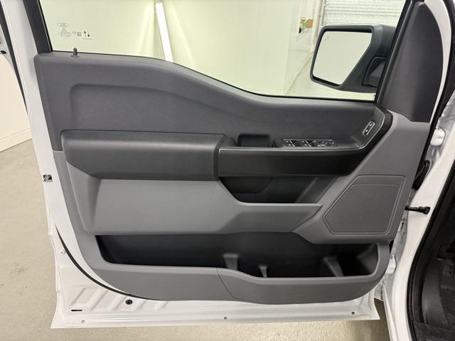 new 2025 Ford F-150 car, priced at $41,982