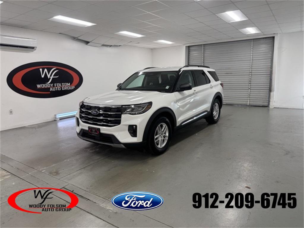 new 2025 Ford Explorer car, priced at $45,575