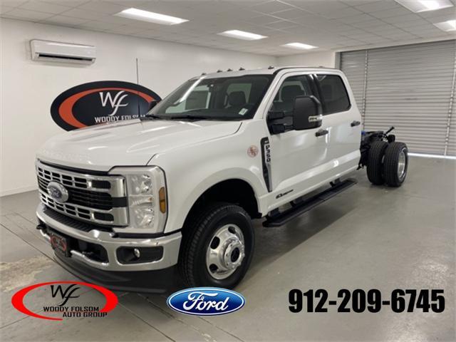 new 2025 Ford F-350 car, priced at $77,965