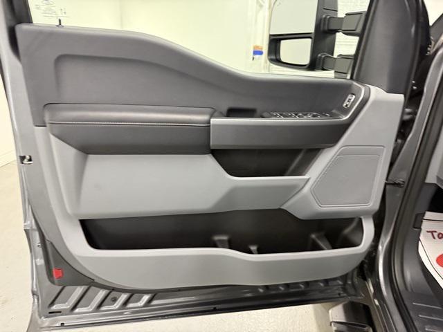 new 2025 Ford F-350 car, priced at $61,560