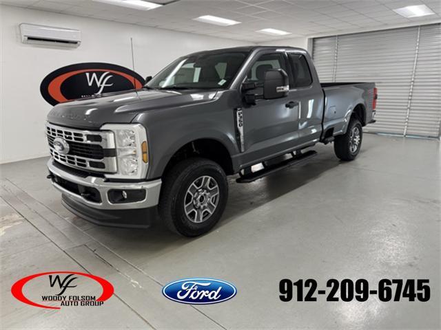 new 2025 Ford F-350 car, priced at $61,560