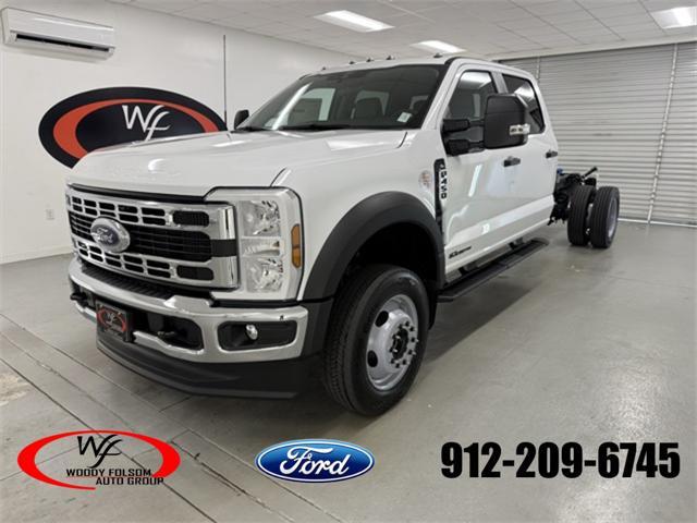 new 2025 Ford F-450 car, priced at $76,675