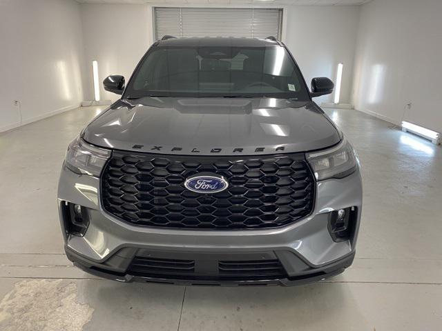 new 2025 Ford Explorer car, priced at $44,910