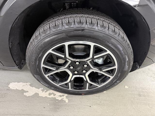 new 2025 Ford Maverick car, priced at $38,365