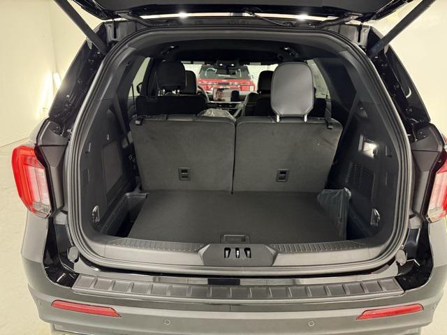 new 2025 Ford Explorer car, priced at $56,515