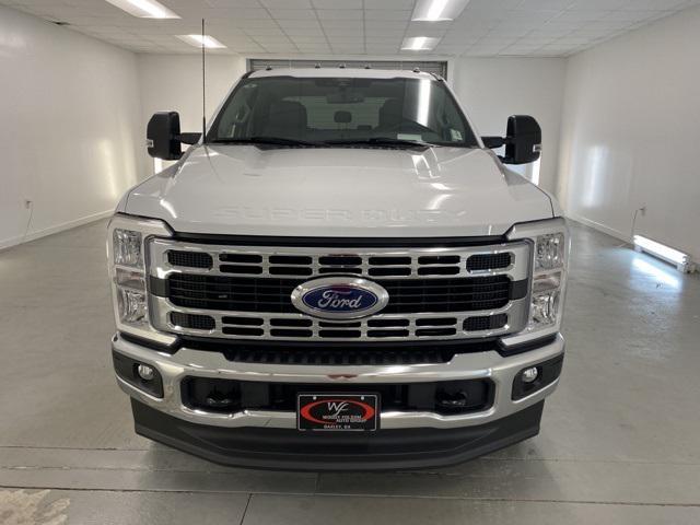 new 2024 Ford F-350 car, priced at $75,685