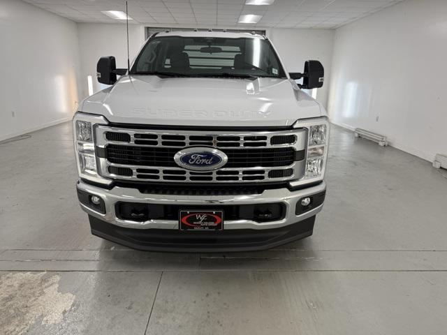 new 2025 Ford F-350 car, priced at $69,195