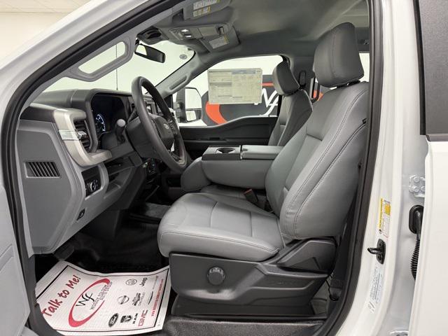 new 2025 Ford F-250 car, priced at $55,180