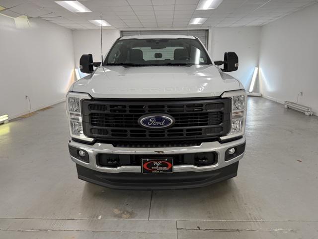 new 2025 Ford F-250 car, priced at $47,760