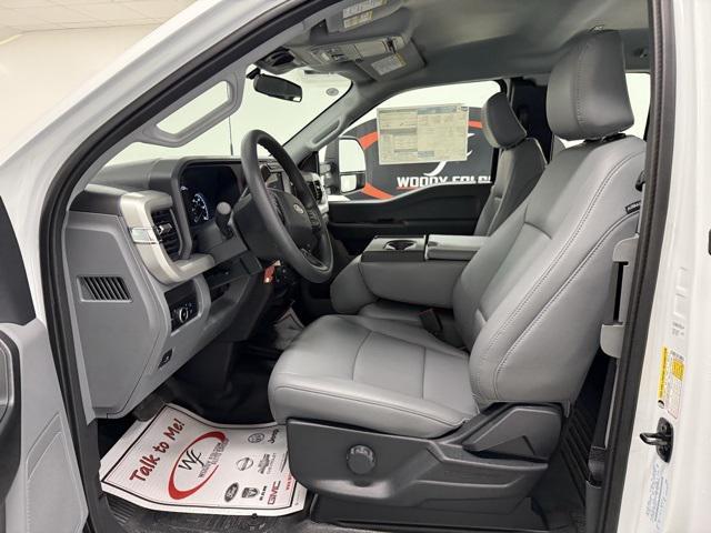 new 2025 Ford F-250 car, priced at $47,760
