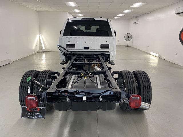 new 2025 Ford F-450 car, priced at $85,460