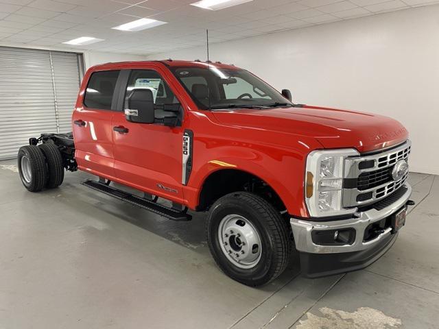 new 2025 Ford F-350 car, priced at $72,270