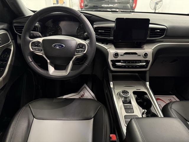 used 2023 Ford Explorer car, priced at $33,874