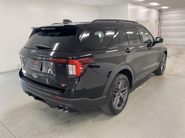 new 2025 Ford Explorer car, priced at $59,350