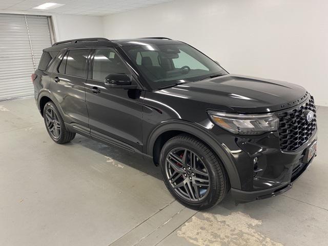 new 2025 Ford Explorer car, priced at $59,350