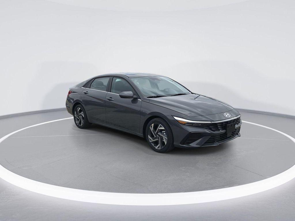 new 2025 Hyundai Elantra car, priced at $25,973