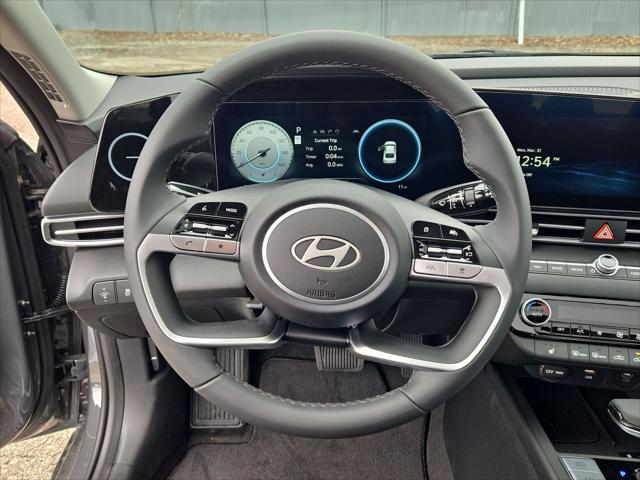 new 2025 Hyundai Elantra car, priced at $25,973