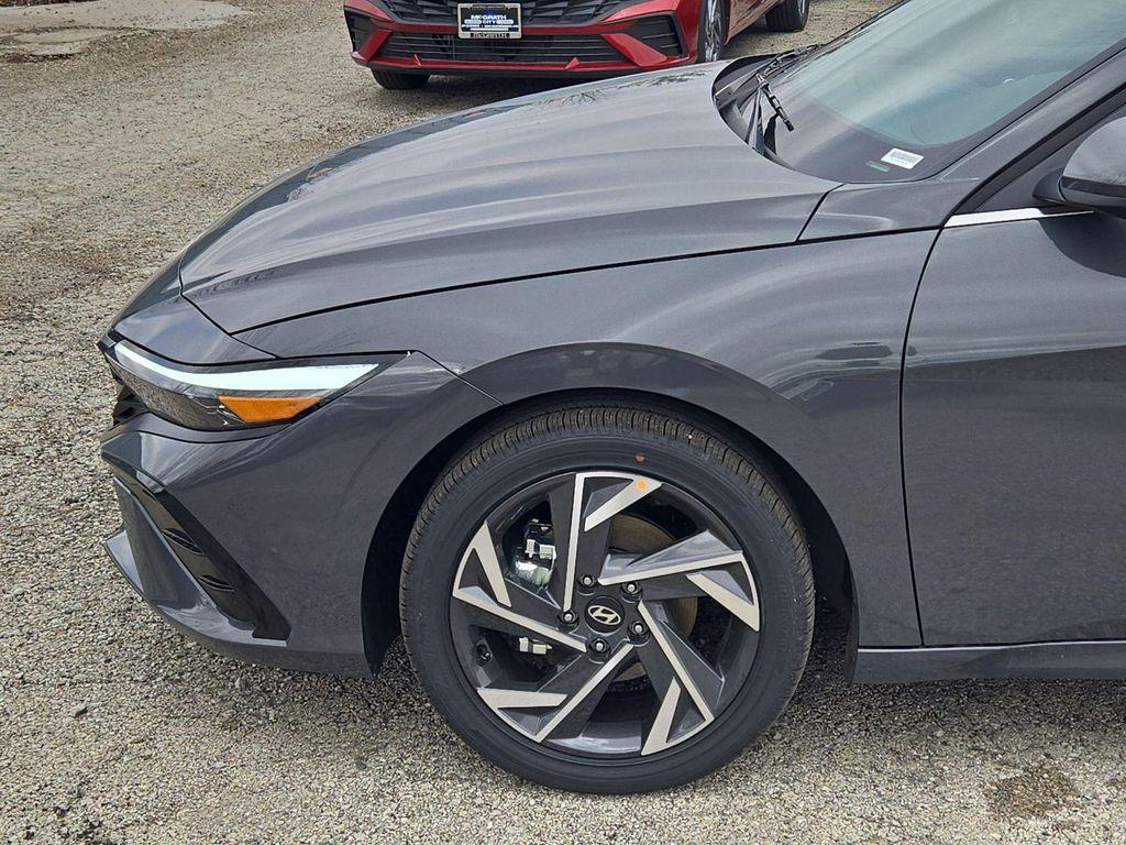 new 2025 Hyundai Elantra car, priced at $25,973